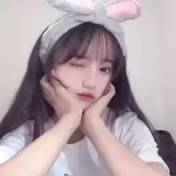 我们舍不得变成陌生人,也回不到同路人