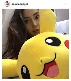 杨颖吃话梅肿肚子尖,网友怀的一定是个男孩