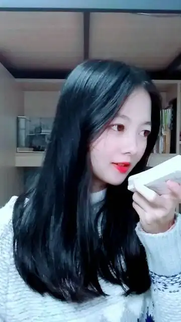 跟男朋友讲话就是要温柔点,跟闺蜜讲话想怎么来就怎么来,哈哈哈
