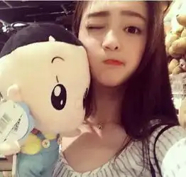 关晓彤室友呛网友张雪迎是关晓彤真正闺蜜相似之处大盘点图