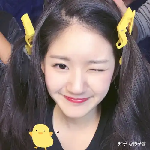 如何使自己的头发变得浓密