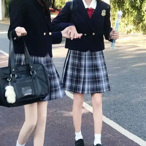 闺蜜头像别老是冷冰冰的说反话