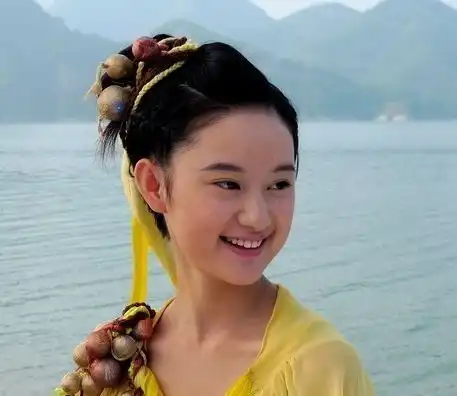 唐嫣闺蜜,当红小花自曝被威胁情商太低遭吐槽