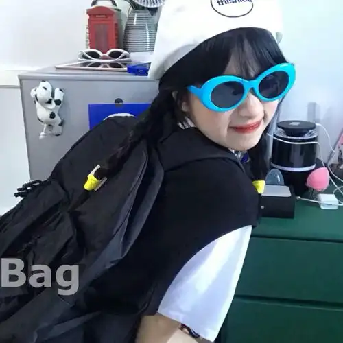 闺蜜头像温柔文案人总是在不知所措的年纪遇见最好的人