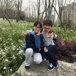 从小棉袄到闺密,20年,清华女学生跟妈妈一起长成最好看的样子