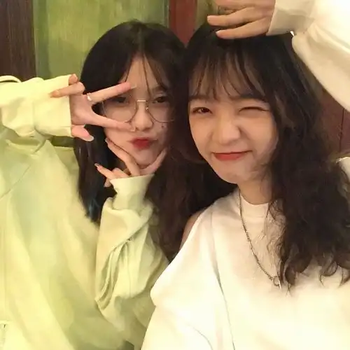 超级好看的闺蜜头像01
