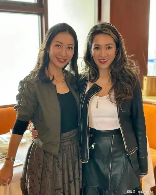 黎姿连环庆生独缺闺密李嘉欣与腾讯总裁夫人脸颊比心秀新闺蜜情