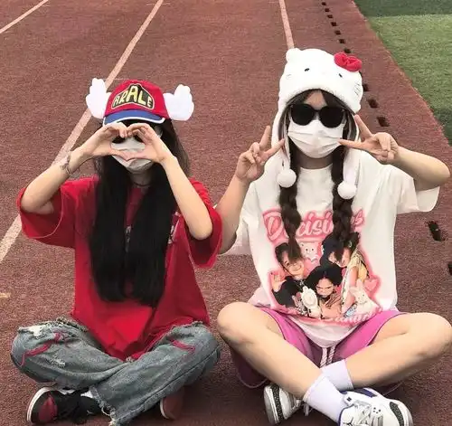 闺蜜头像自卑溢出来就变成了安静与温柔