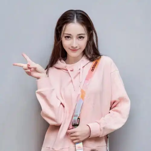 一问一答丨热巴,张雪迎,周冬雨马思纯,王鸥,余文乐,王力宏团队