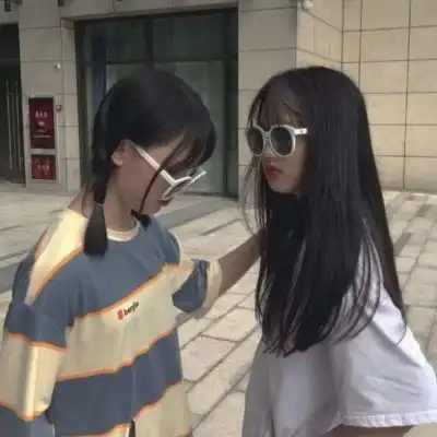 qq闺蜜头像两人一张图