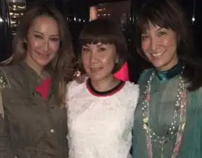 李玟为姐姐庆祝毕业季感谢你替我完成梦想