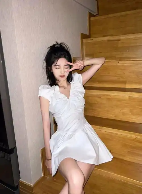 网红乐彤儿,范庵可甜可盐的御姐