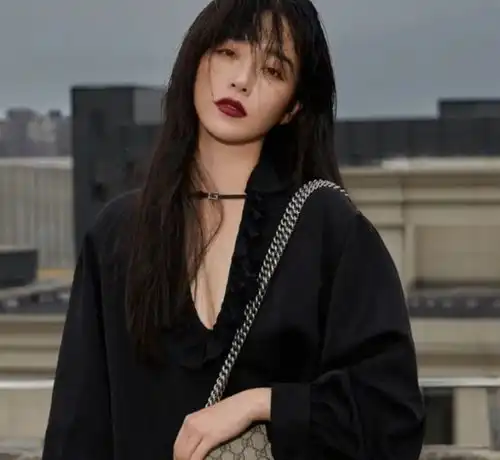 闺蜜做正骨遭按摩师骚扰,阚清子愤慨发文,呼吁女性要保护好自己