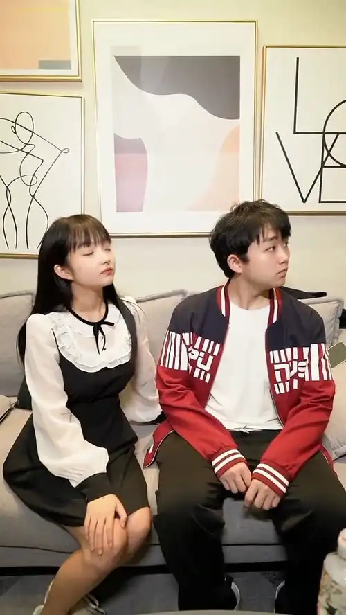 第一次来闺蜜家,可男朋友居然比我还清楚
