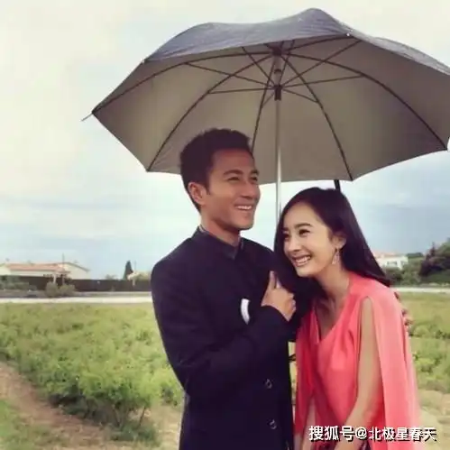 四小花旦杨幂的混乱情史,以及她背后的那5个男人