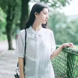 求两张美女闺蜜头像,一人一张的那种