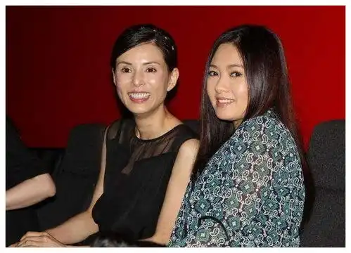 玉女掌门人李丽珍,被闺蜜爆出多人运动,今前途尽毁活成这样