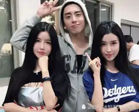 何猷君刚刚求婚成功,前任发文4字引热议,网友另有所指