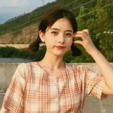 头像闺蜜头像一人一张真人,小时候画在手上的表没有动