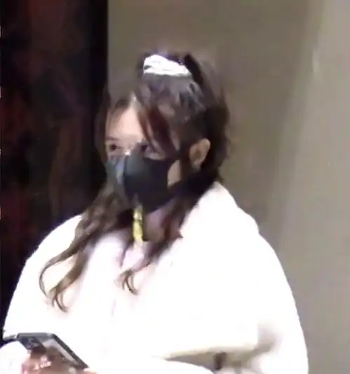 李易峰被曝与杨幂闺蜜恋爱在酒店待到凌晨3点,男方火速辟谣