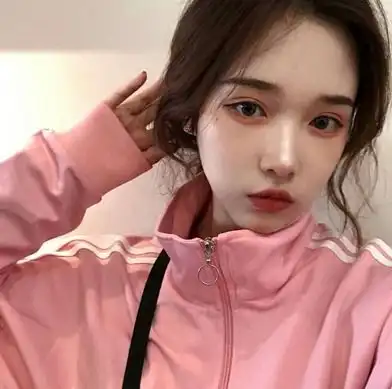 后来发现曾经以为熬不过去的日子也不过只是一座小坎