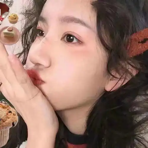 一组敲赞的头像合集,请签收
