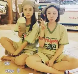 友谊一直持续,赵丽颖连夜参加她的婚礼