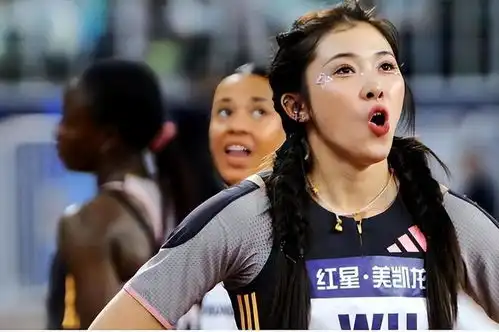 瞒不住了原来吴艳妮背后大佬是她难怪能在国家队这么狂