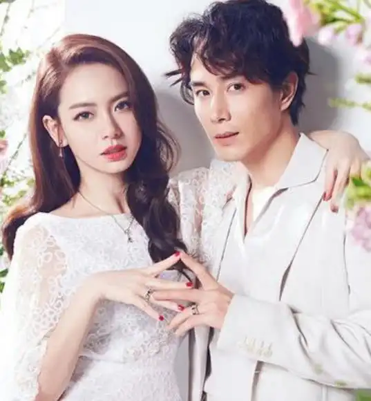 戚薇辟谣,自曝与李承铉在厕所约会,声称李承铉没有女闺蜜