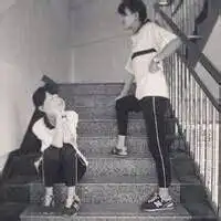 求唯美系或超萌系的动漫美少女闺蜜头像一左一右