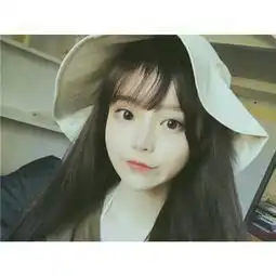 白边闺蜜头像一人一张2018精选上下留白的闺蜜qq头像图片