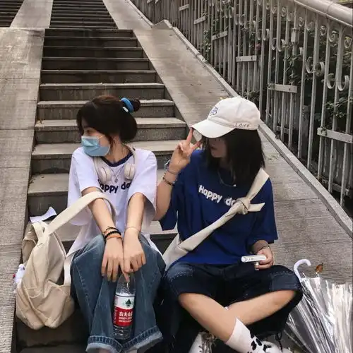 超级好看的闺蜜头像01