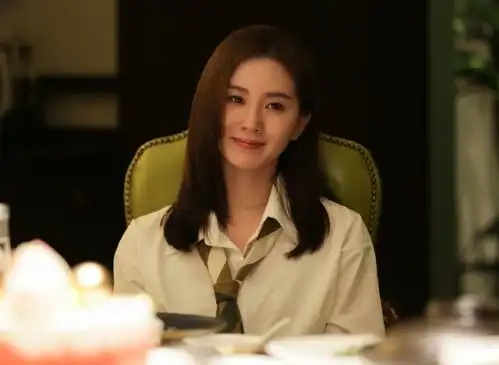 一个文艺,一个风情,刘诗诗倪妮新剧堪称神仙闺蜜穿搭教科书