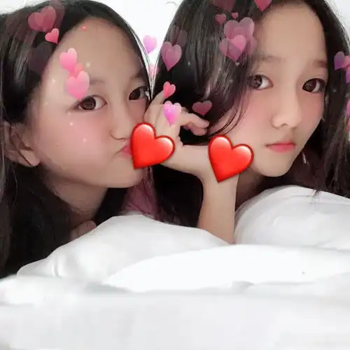 李嫣的强大朋友圈,闺蜜团个个是千金,网友果然是非富即贵