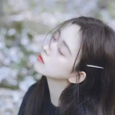 氛围感女生头像真人清新
