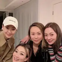 组图郑秀文与张卫健老婆等闺蜜聚餐聊到凌晨2点心情好
