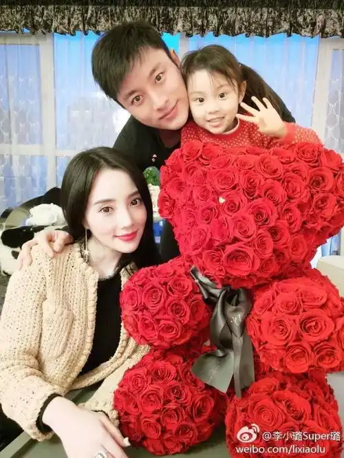 李小璐和她的闺蜜甜馨,的那些娱乐圈不可告人的小秘密